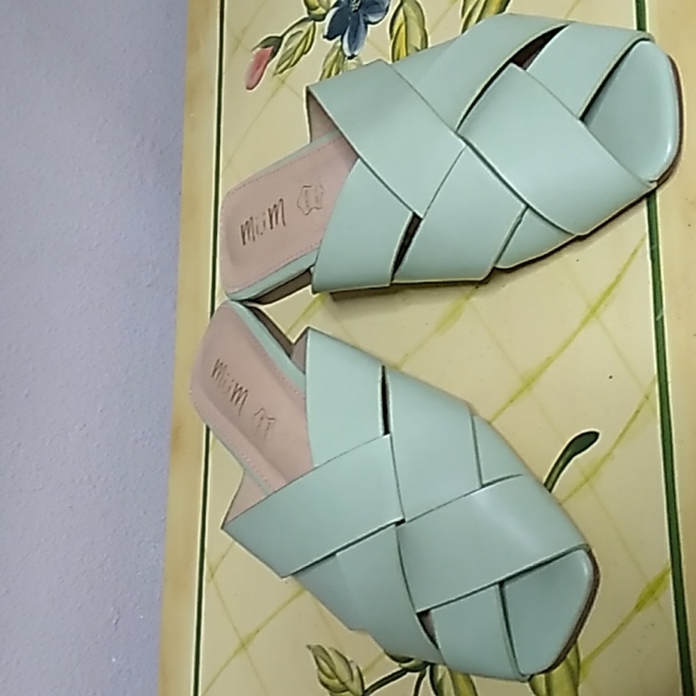 Mi.iM Reece sea foam green leather woven square toe sandals